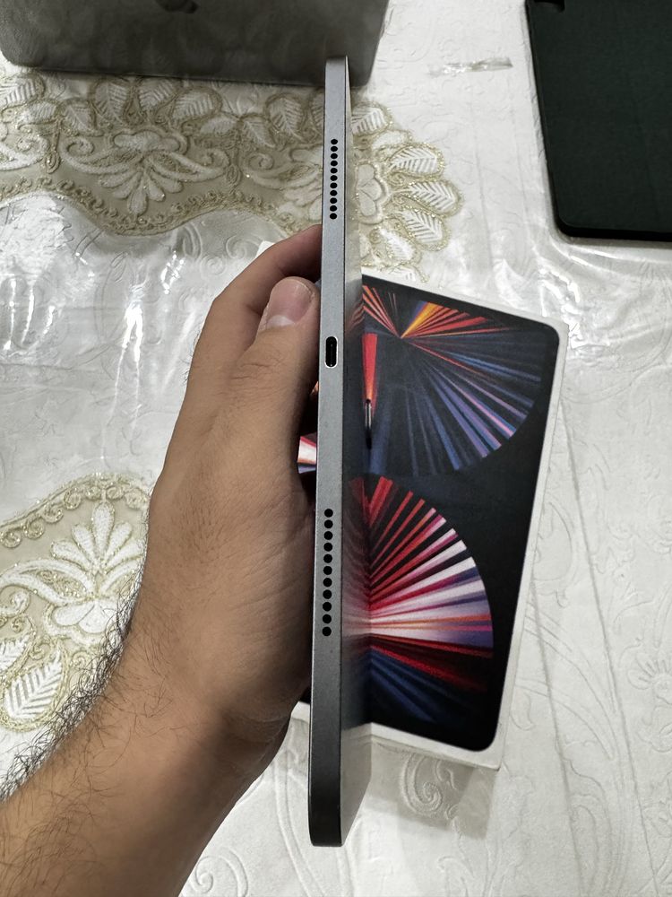 iPad Pro M1 12.9inch 128gb LL/A