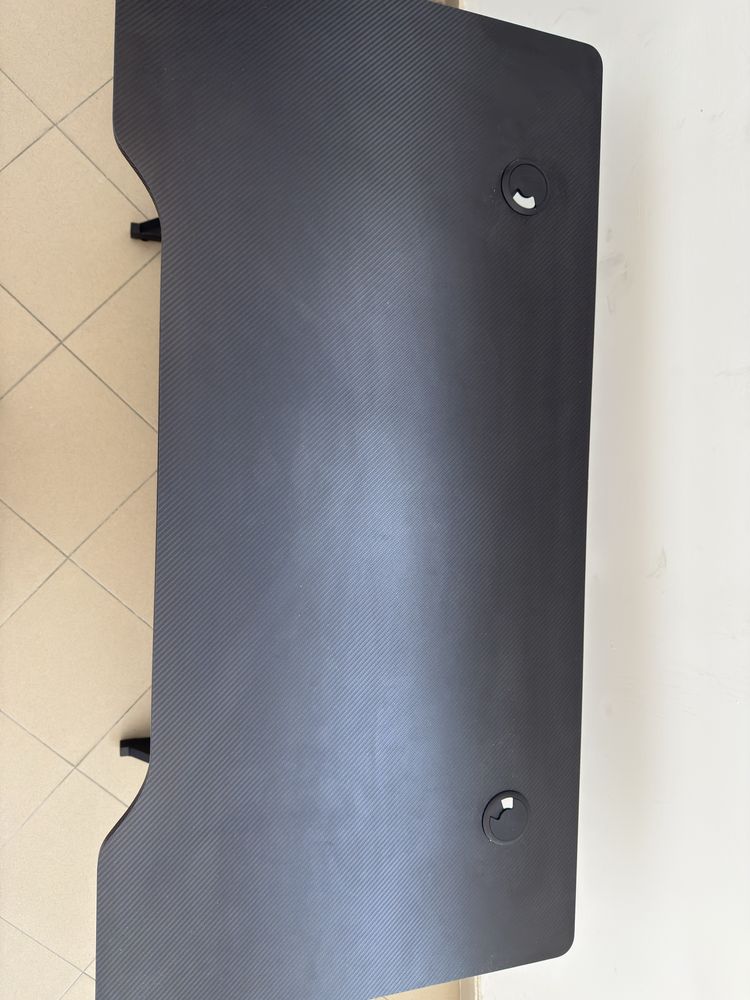 Birou gaming negru
