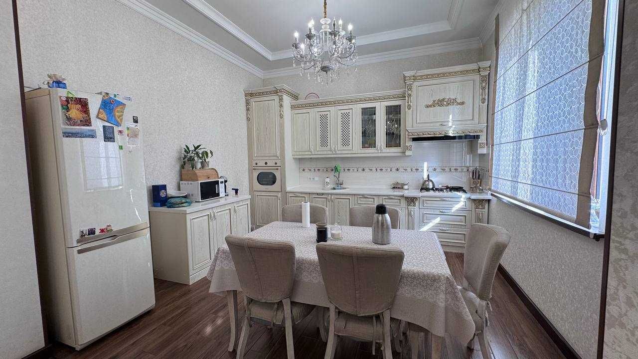 Продается новый евродом 4.8 соток элитная махалля ор-р Чинабад