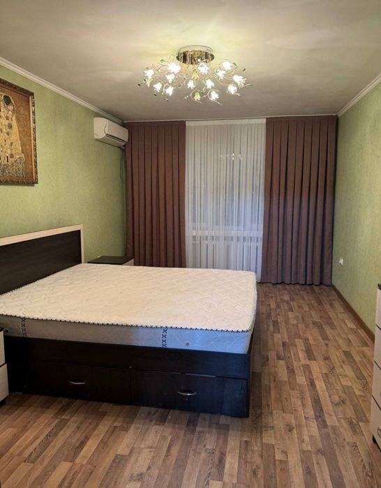 Chilonzor Novza Metro