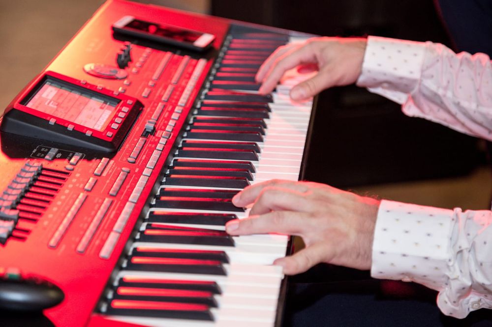 Formație Botez,Moț,Cumetrie,Nuntă,Petrecere DJ Botez,Formație Nuntă