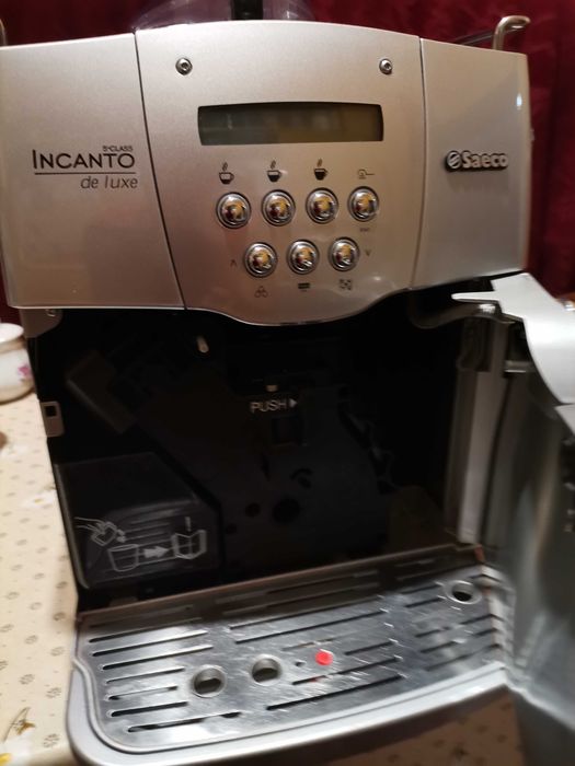 Кафе автомат saeco incanto de luxe