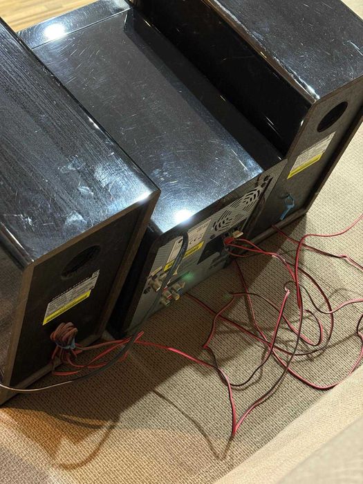 Sistem audio compact LG FB162-D0U complet functional