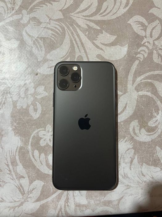 Iphone 11pro  idiyal usta kormgan  tel qurt