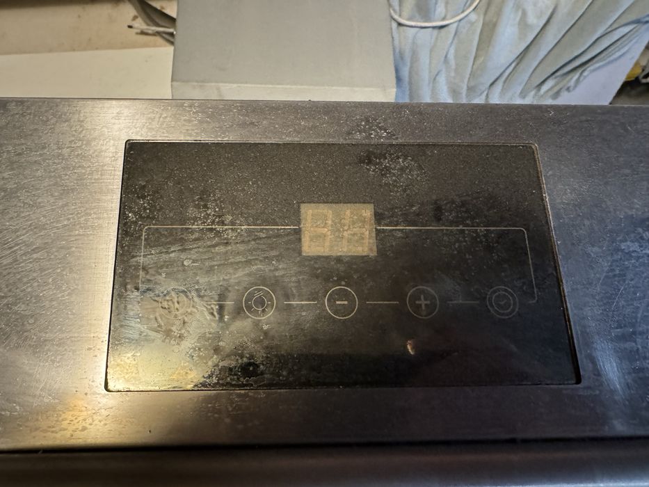 Аспиратор 80 см 630 куб.ч много запазен