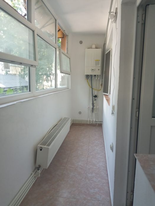 Vînd garsonieră în HCC Caracal!