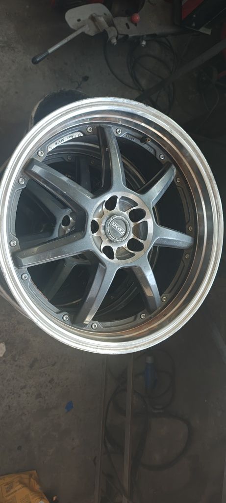 vand jante dotz fast five 19" 8.5j et 25