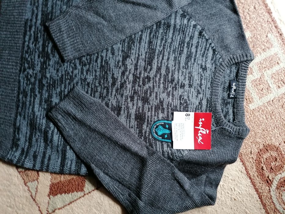 Pulover Influx 8 ani nou