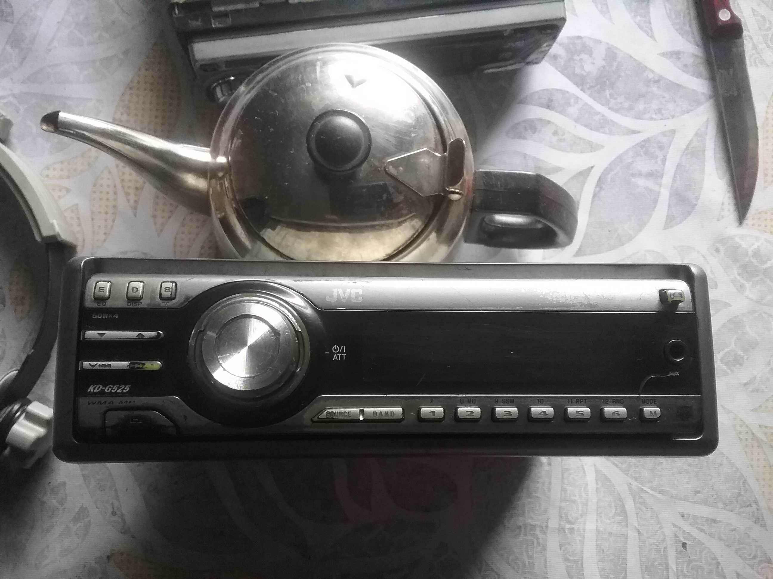 продам магнитолу JVC