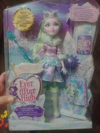 Кукла ever after high Crystal Winter - дочь снежной королевы от Mattel
