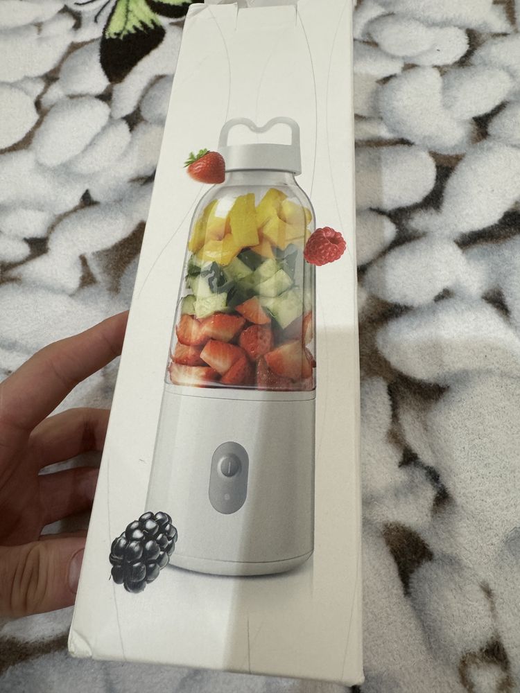 Blender portabil USB diferite culori Roz Albastru Alb Noi pachet 3+1 g