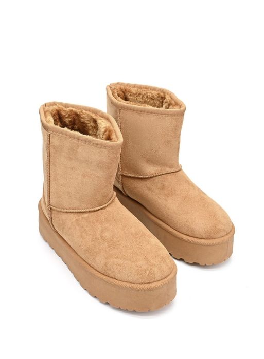 Дамски топли боти от велур. Марка  OEM.