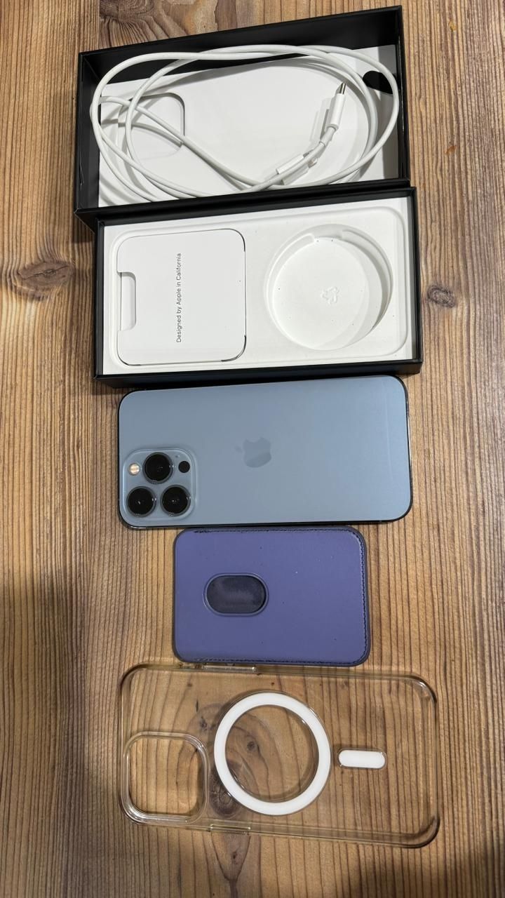 iPhone 13 pro 256GB sierra blue