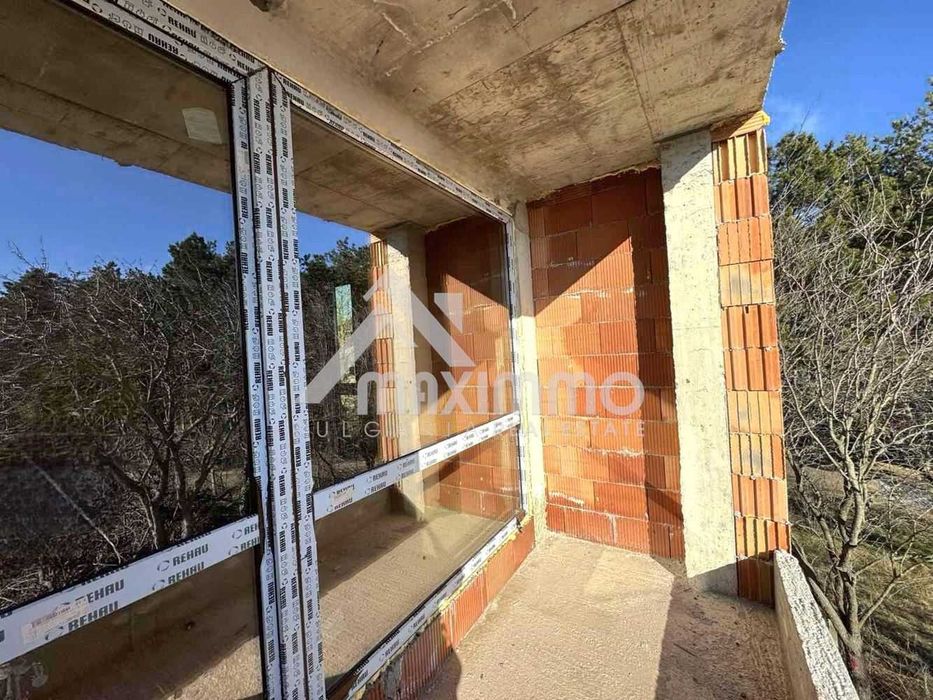 Продава се Къща в Варна, Владислав Варненчик - 144 кв.м за 1785 €/кв.м - Снимка #16