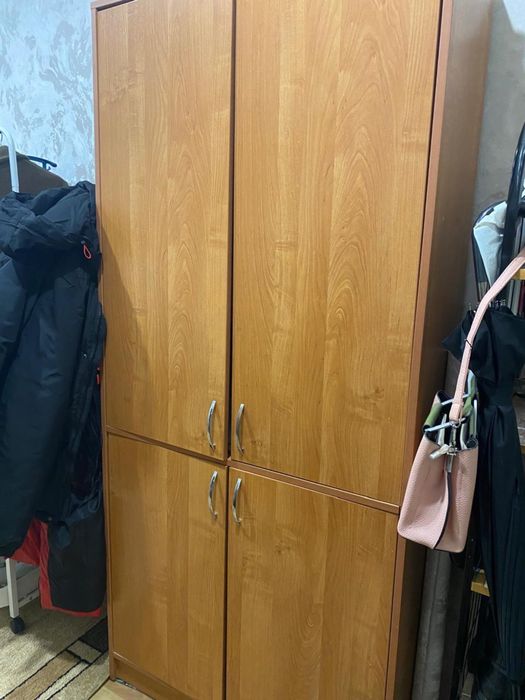 Продам шкафы в прихожую