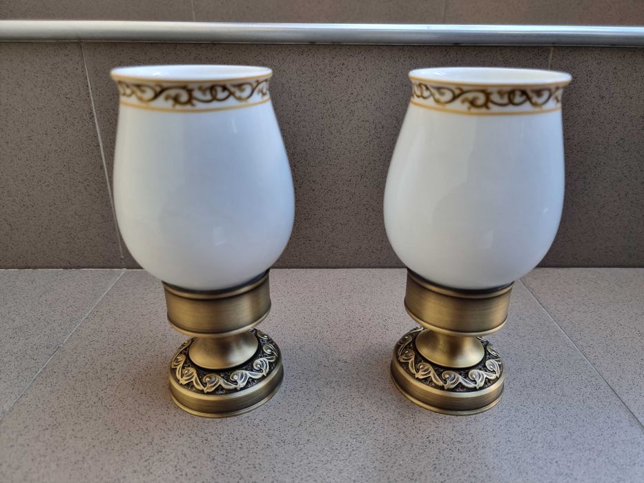 Suport periute dinti, baie bronz antic, alama si portelan