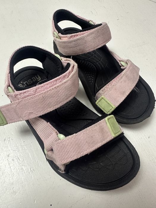 Vand sandale fetite nr 27 si 28