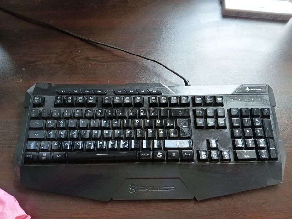 Геймърска клавиатура Sharkoon