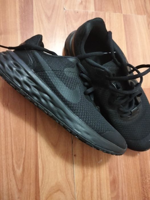 Adidași Nike mărimea 36