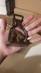 Бронзова отварачка с изображение на кон