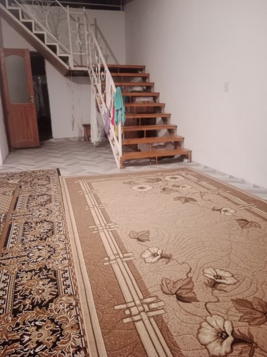 Продам коттедж обмен в Павлодар 6 спальня 2 холл зал кухня коридор