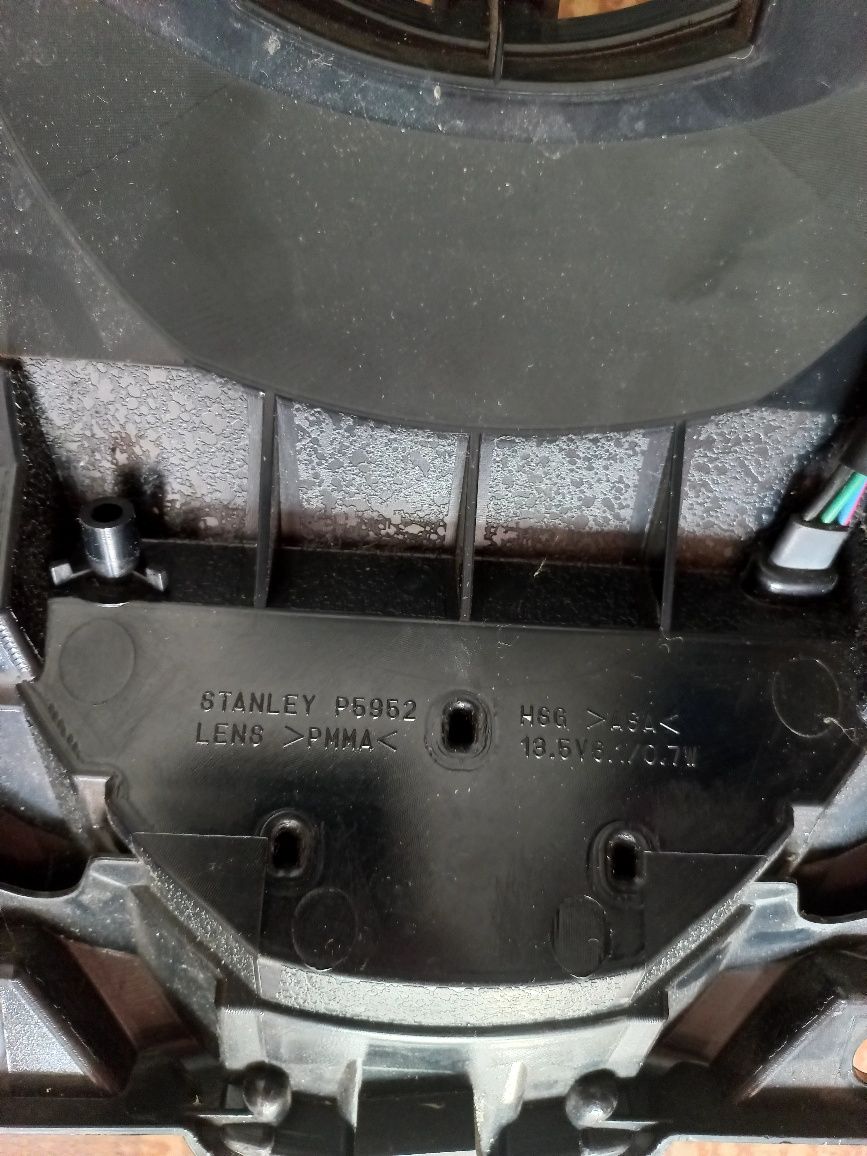 Suzuki Boulevard M109R Стоп VZR1800 Intruder