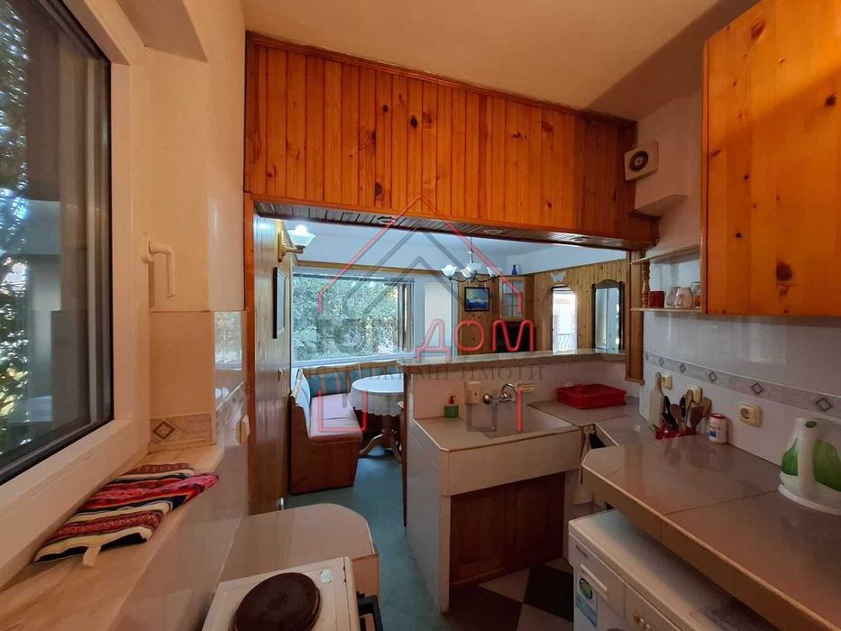 Дава се под наем Двустаен апартамент в Варна, Гръцка махала - 50 кв.м за 459 € - Снимка #4