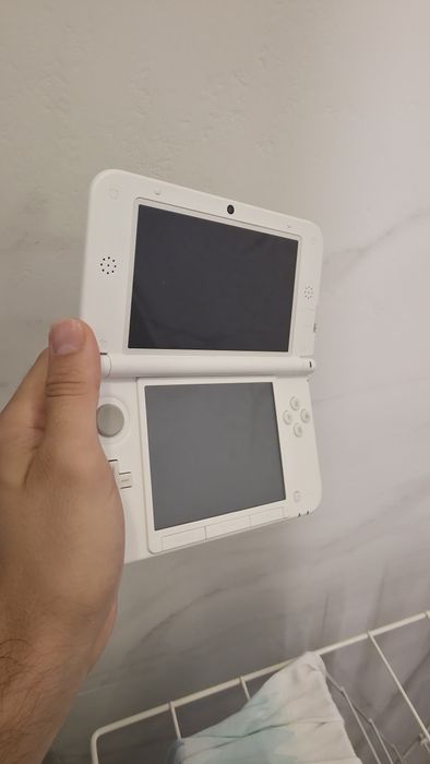 Nintendo 3DS XL, Modat,  400 de jocuri, 9 in 1