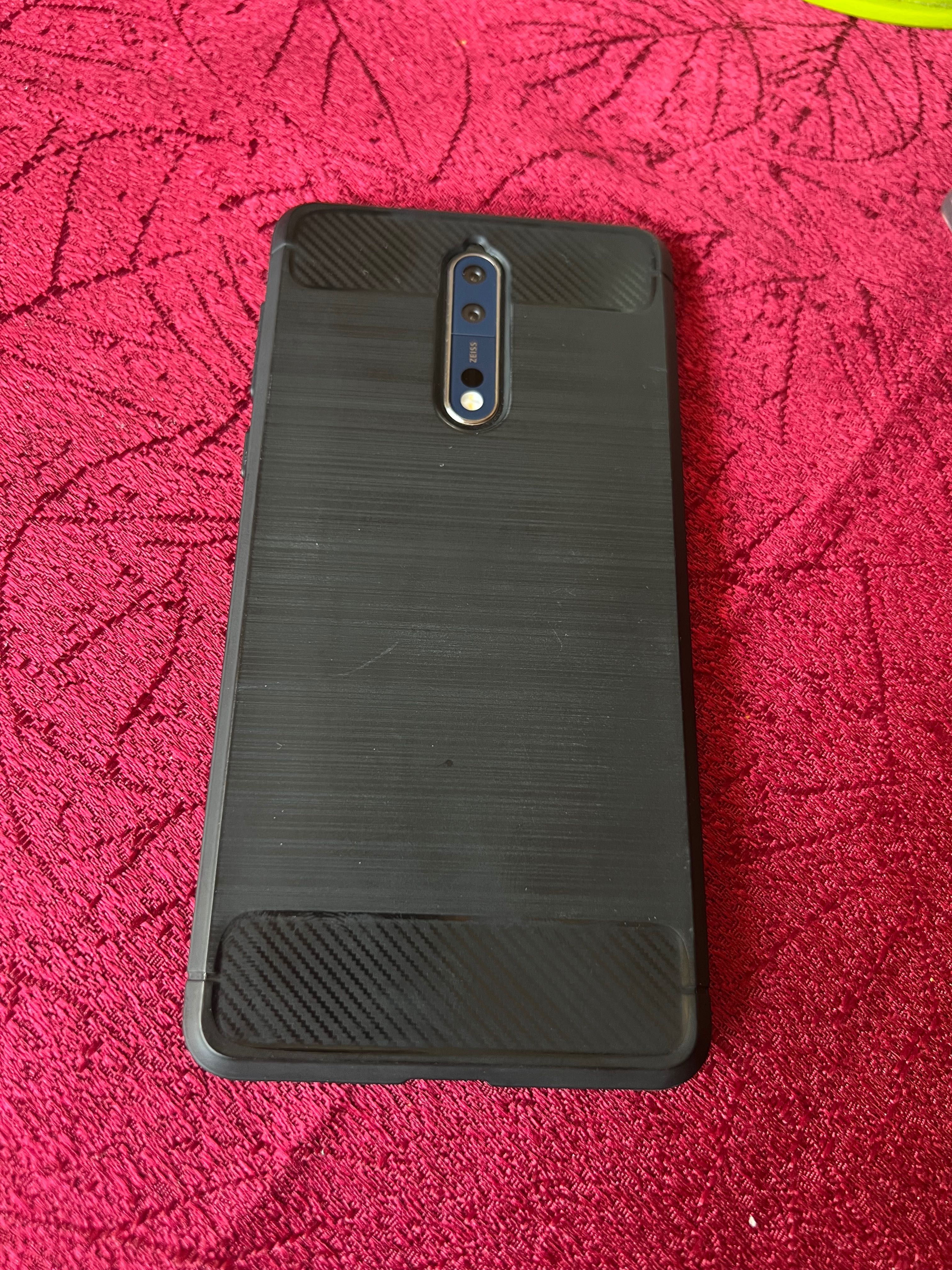Nokia 8 телефон за продаване