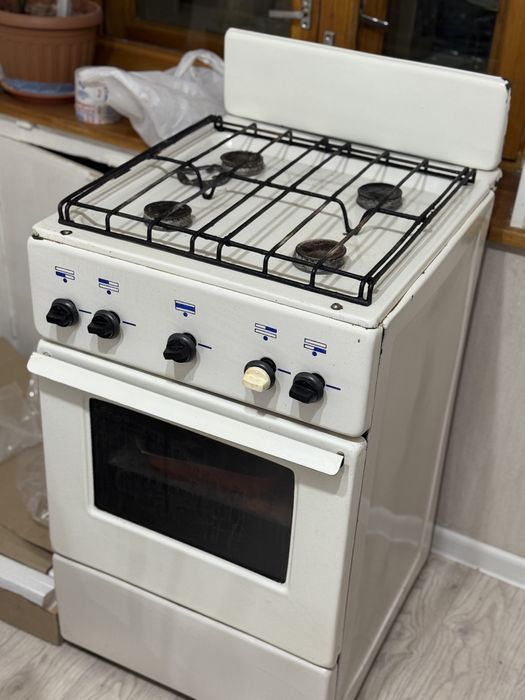 Газовая плита рабочая