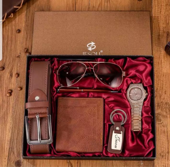 Seturi cadou pentru barbati - lichidare de stoc