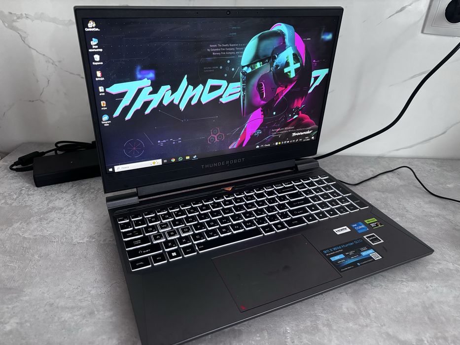 Продам ноутбук новый