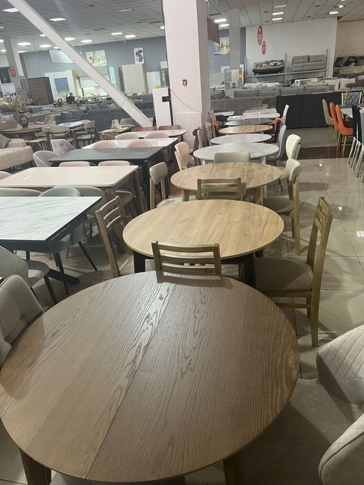 Стол стульялар. Жаксы багада .жеткизу тегин