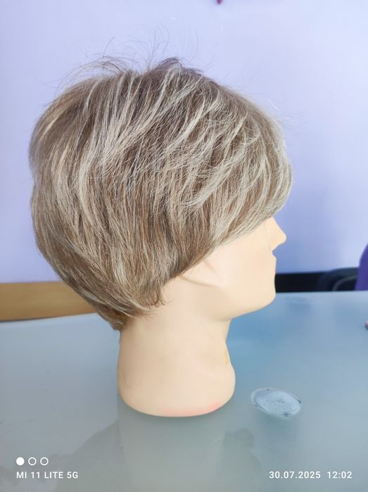 Perucă păr scurt blond