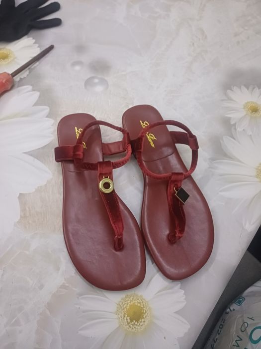 Продаётся фирменный басаножка новый