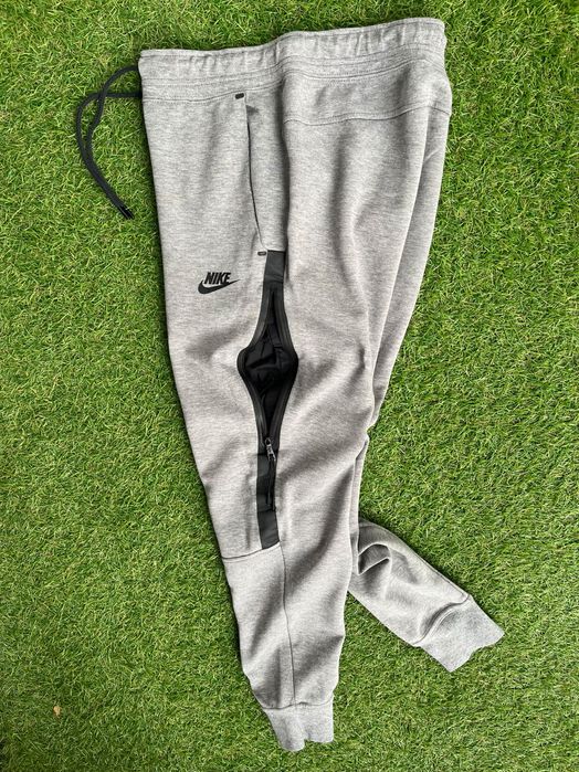 Дамско долнище : Nike Tech Fleece XS