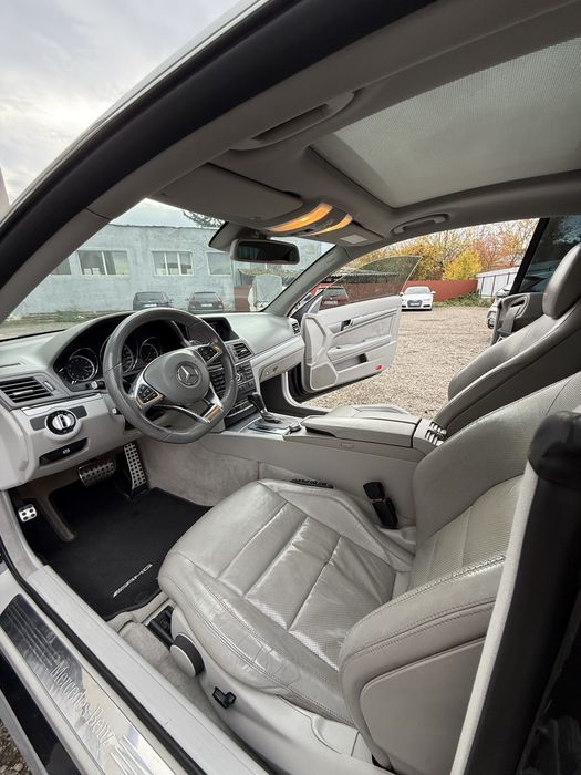 Mercedes-Benz E350 Coupe Packet AMG