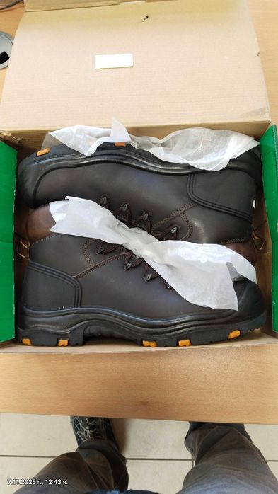Зимни работни Обувки НОВИ