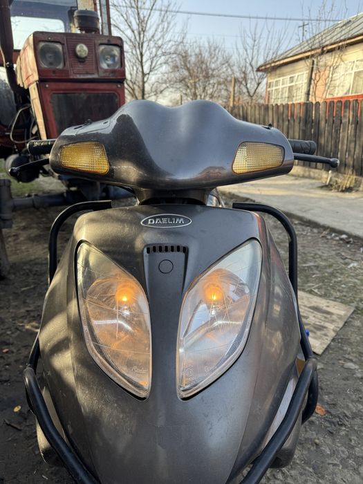 Scuter daelim otello 125cc