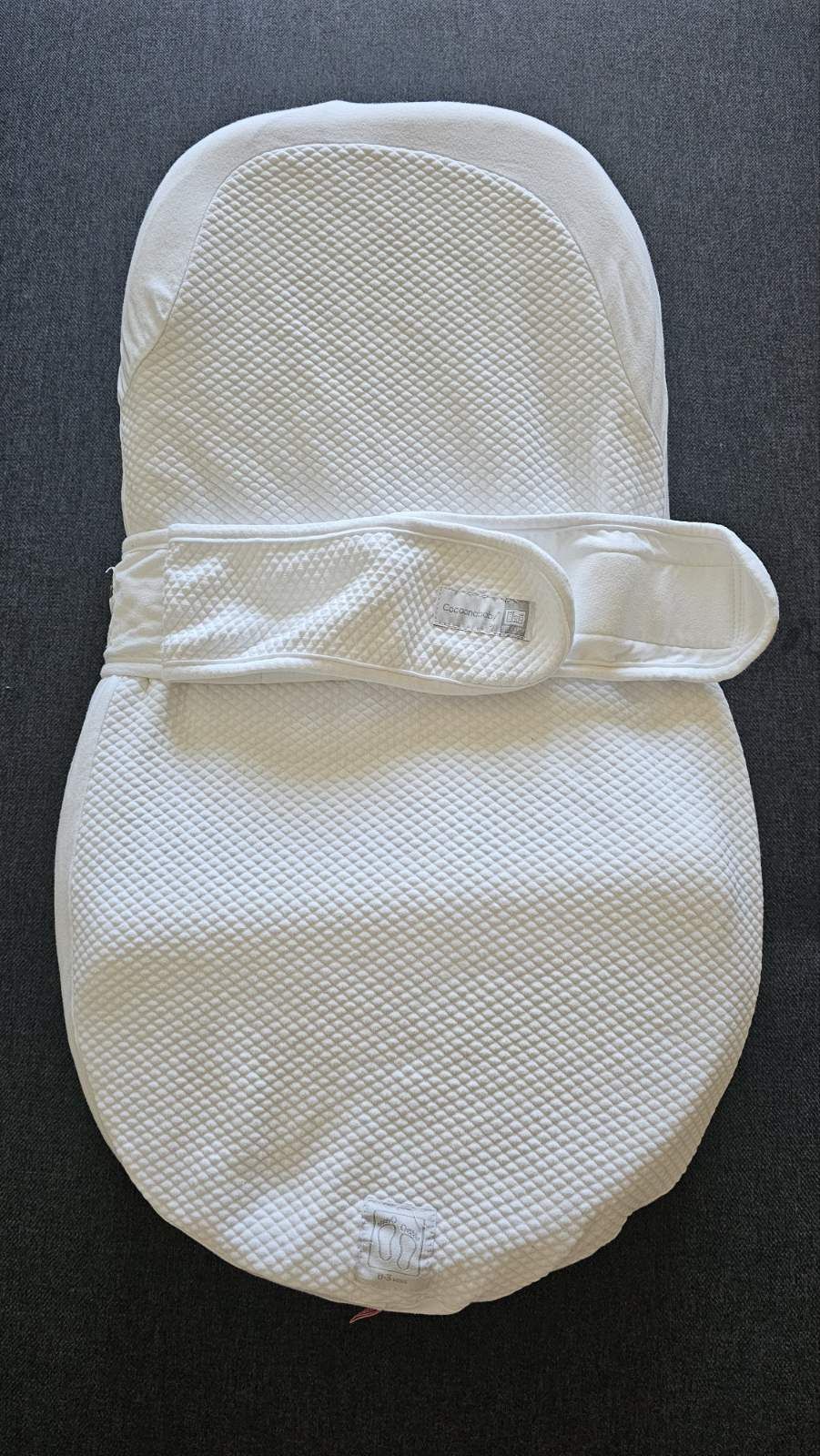 Red Castle CocoonaBaby Nest - ергономичен матрак за новородени - White