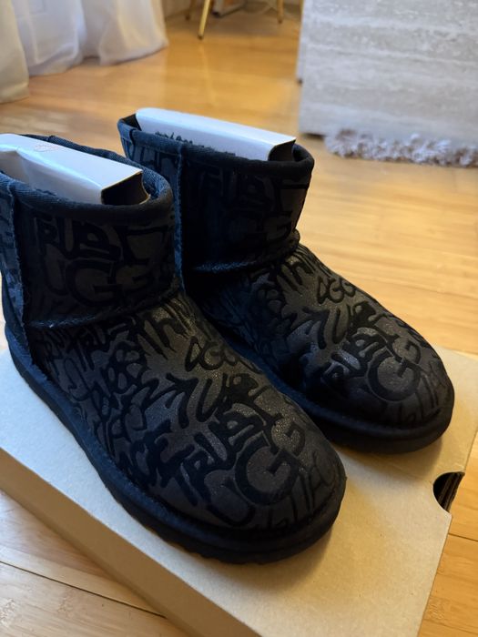 UGG Mini editie limitata