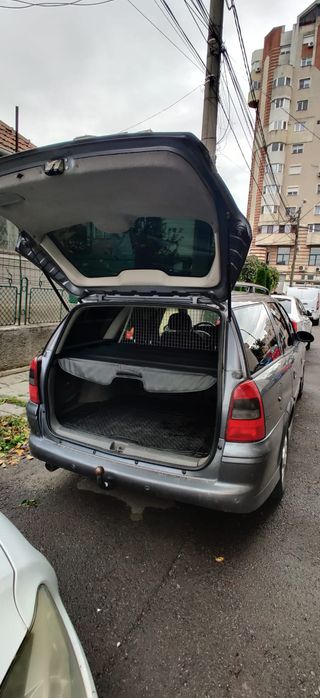 Opel vectra B caravan