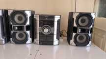 Музикалный цент SONY GNZ888D