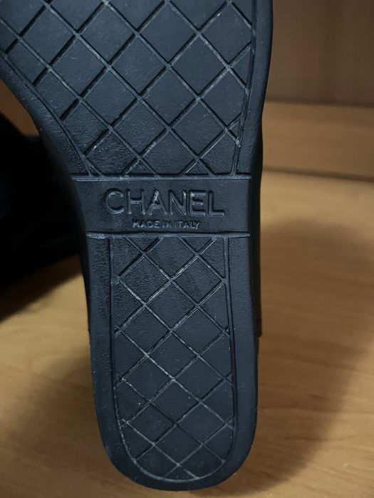 Papucii piele damă Chanel
