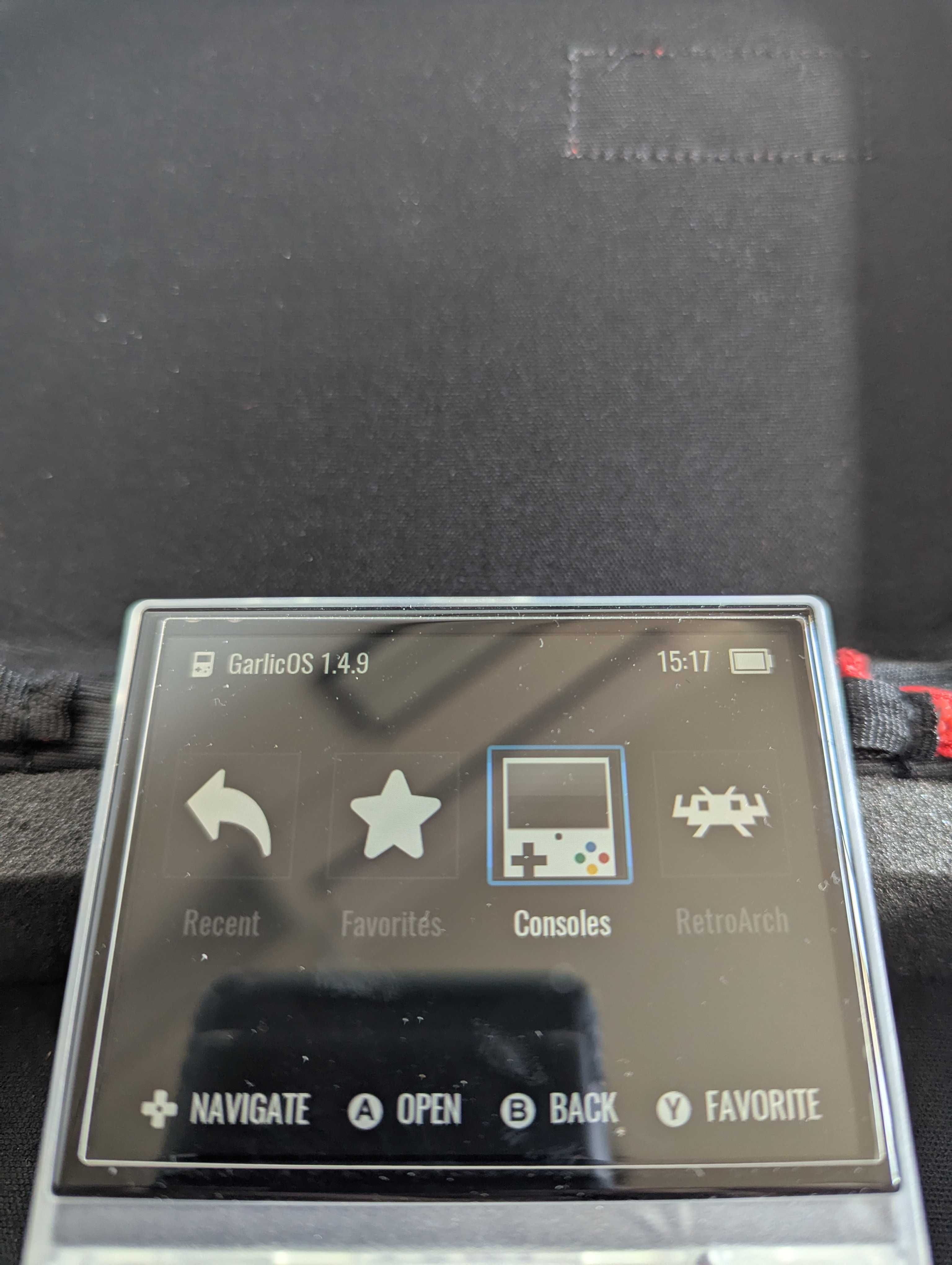 Гейминг конзола ANBERNIC RG35XX + 16GB / 256GB sd card