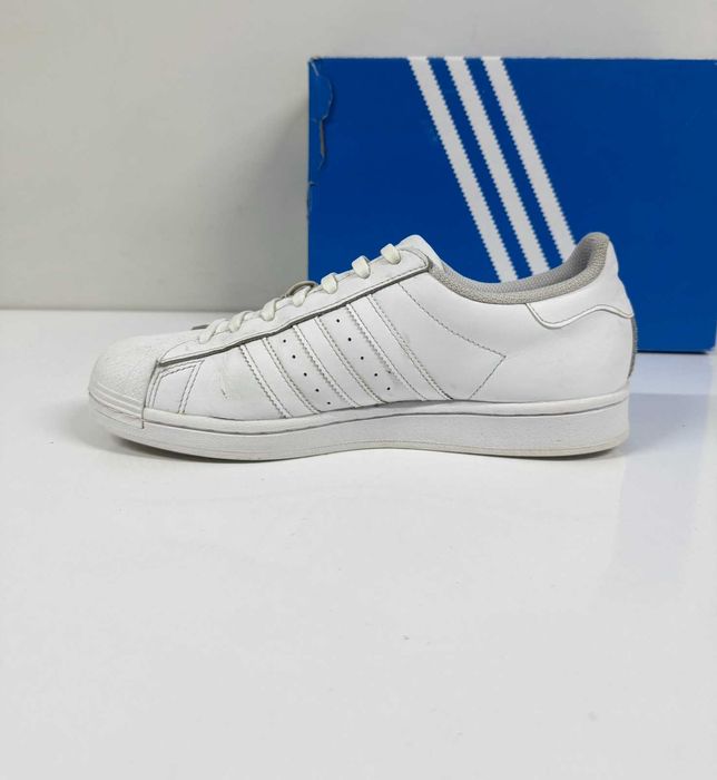 Adidas Superstar