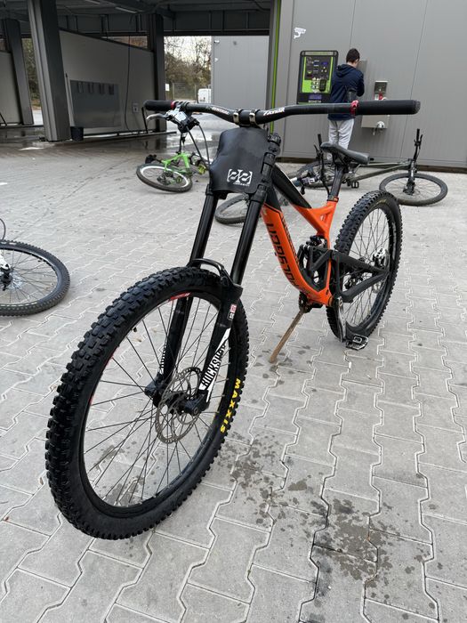 колело Polygon colosus dh9 2019