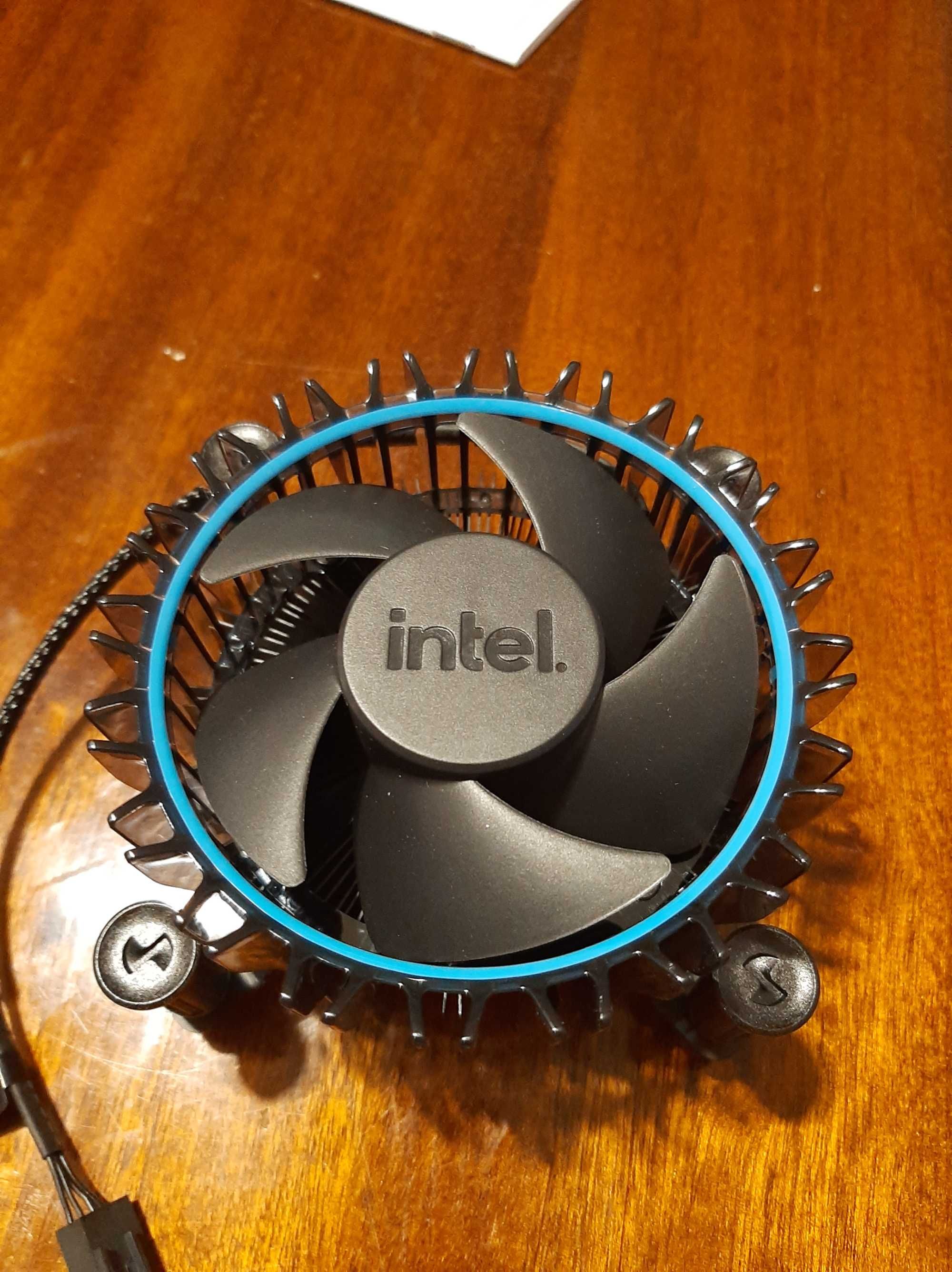 b660+12700+2x8 GB 3200 Mhz