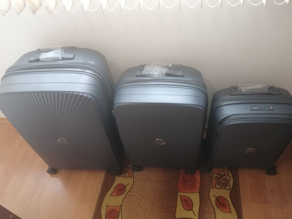 Нови Два броя куфари за багаж голям и среден Grand Ghepard Grafitt Пол