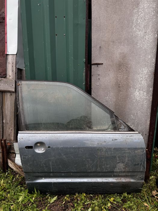 Двери audi 100 c3